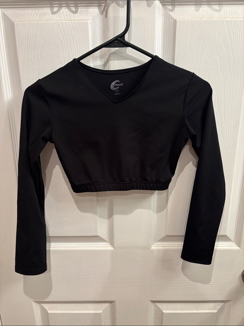 Chasse Black Cheer Long Sleeve Crop